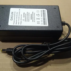 Olcsó 24V, 5A, adapter
