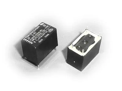 Legkelendőbb Relé 1x250V 5A 24VDC JV-24S-KT