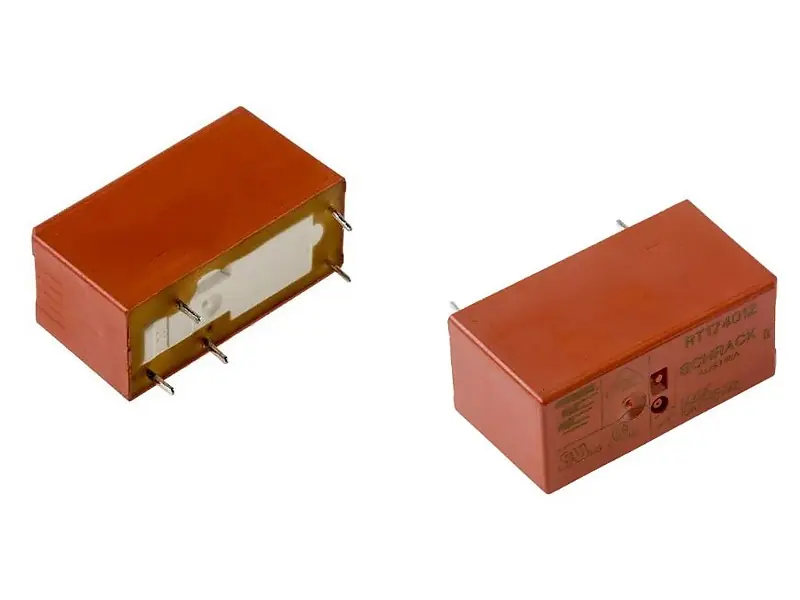 Relé 1x250V 10A 12VDC 5p. 3-1393239-8 Vedd meg most